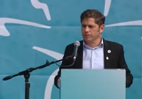 Axel Kicillof: El peronismo tiene que «crear una escudo y una red para proteger a los derechos que el Presidente ataca»