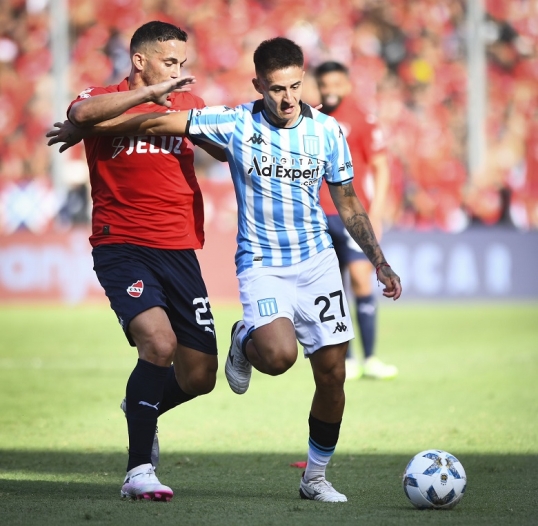 Liga Profesional de Fútbol: Racing recibe Independiente, en el clásico de Avellaneda