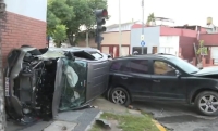 Choque y vuelco en el barrio porteño de Flores, hay 5 heridos