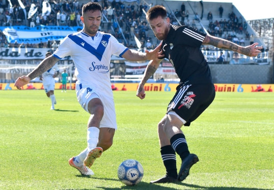Torneo clausura de fútbol: Vélez Sarsfield igualó 1-1 con Riestra