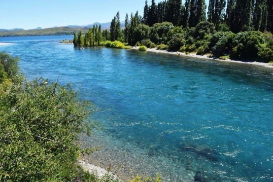 Presentan amparo judicial para que no se puedan privatizar los ríos Limay y Neuquén