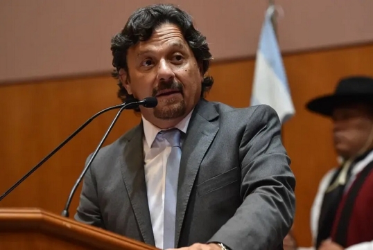 El gobernador Sáenz, amigo del Gobierno Nacional criticó la quita de la protección fitosanitaria