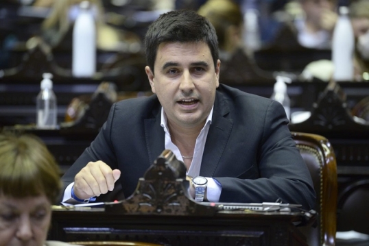 Eduardo Toniolli cuestionó el accionar de Santiago Caputo, contra Facundo Manes: «Funcionan como una secta»