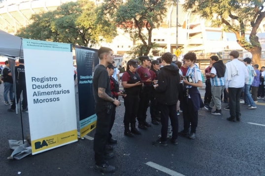 Amplian el programa y prohiben el ingreso de deudores alimentarios a estadios