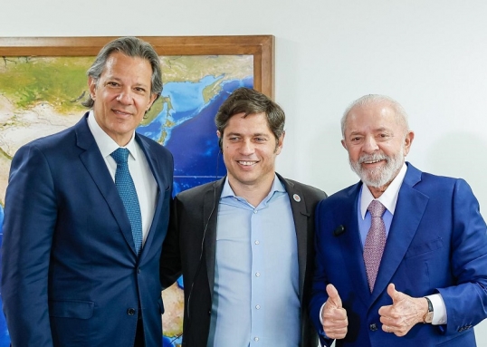 Axel Kicillof se reunió con Lula en Brasil