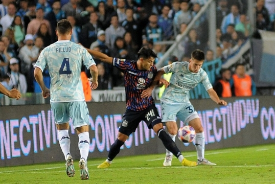 Liga Profesional de Fútbol: Racing visitará a Talleres de Córdoba
