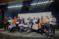 Diputados recibieron a despedidos de todo el país