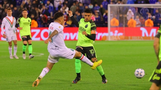 Liga Profesional de Fútbol: Barracas Central juega frente a Vélez Sarsfield