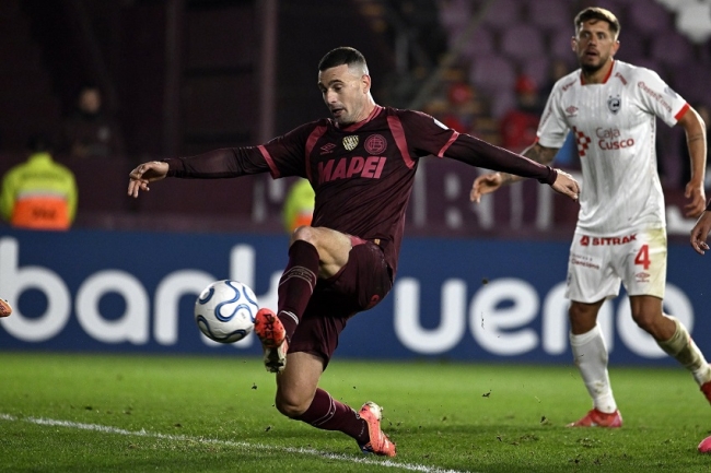 Copa Sudamericana: Lanús derrotó a Cienciano de Perú en los playoffs