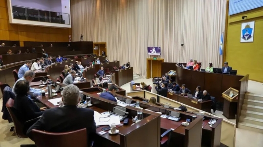 Neuquén: La Legislatura provincial aprobó el proyecto de Ley del presentismo docente
