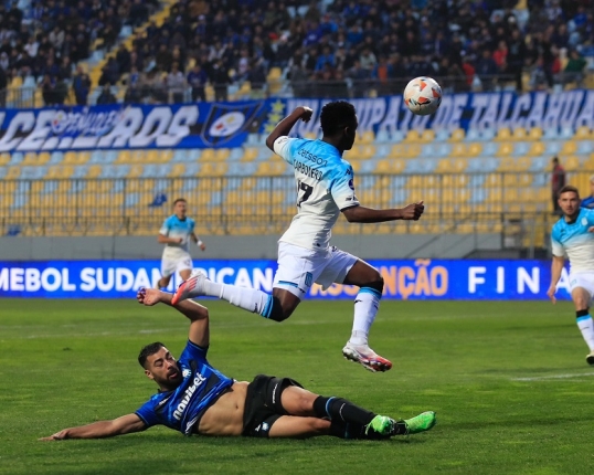 Copa Sudamericana: Racing enfrenta a Huachipato de Chile,  por el pase a cuartos de final