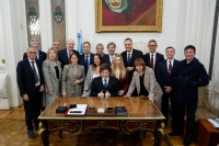 La interna libertaria crece a pasos agigantados