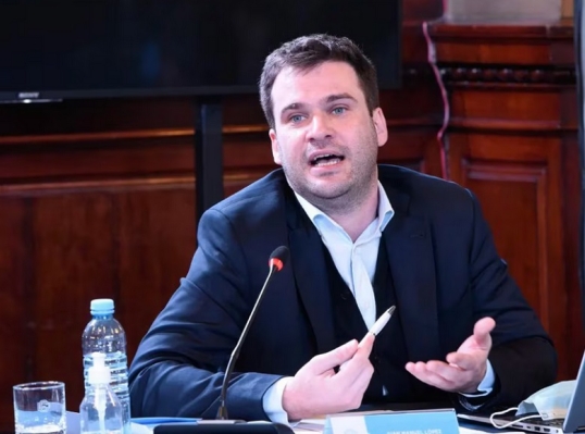 Juan Manuel López: El Ejecutivo se niega a dialogar sobre temas clave como el presupuesto y los impuestos