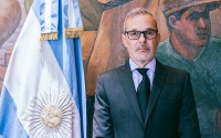 Tras hablar el papa Francisco de corrupción en el Gobierno, se va Mario Russo