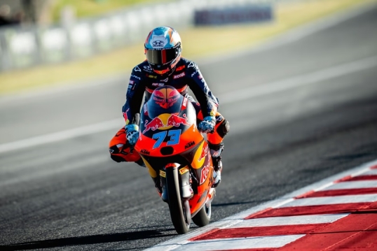 Moto3: Valentín Perrone largará en la «pole position» en el Gran Premio de Cataluña