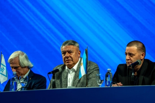 Mundial de fútbol 2030: AFA pidió que se juegue una fase completa en Argentina, Uruguay y Paraguay