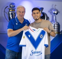 Lucas Robertone regresó a Vélez Sarsfield