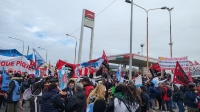 Organizaciones sociales realizaron varios cortes en el país y la policía activó el protocolo antipiquetes