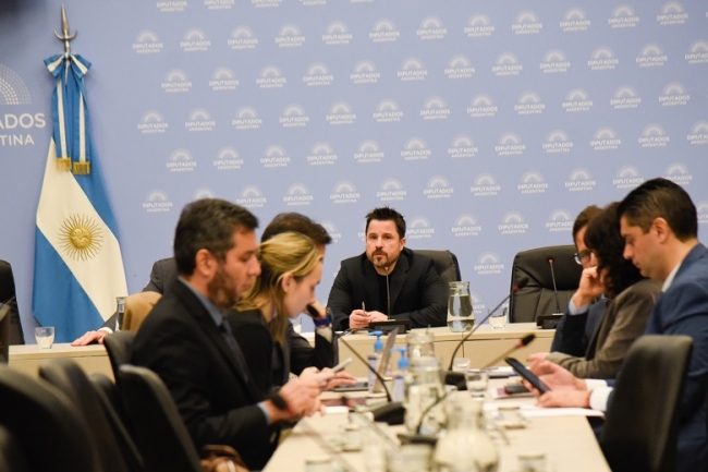 Diputados continúan con el tratamiento de los proyectos de reducción de la jornada laboral