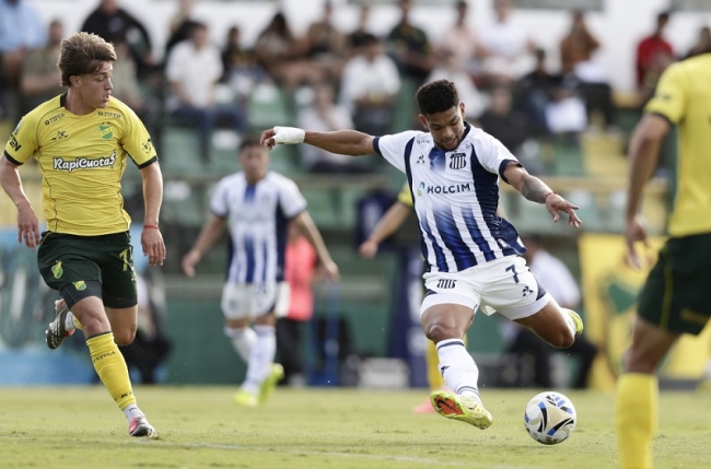 Torneo apertura de la Liga Profesional de Fútbol: Talleres superó 2-1 a Defensa y Justicia