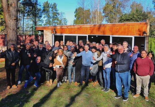 Fernando Gray participó de un encuentro con dirigentes del Partido Republicano Federal bonaerense