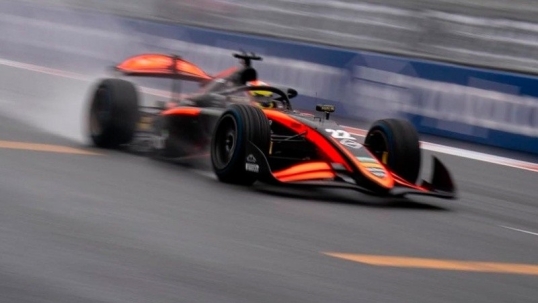Fórmula 2: El piloto argentino Nicolás Varrone terminó séptimo en el Gran Premio de Canadá