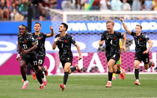 Mundial 2026:  Canadá derrotó a Sudáfrica y pasó a octavos de final