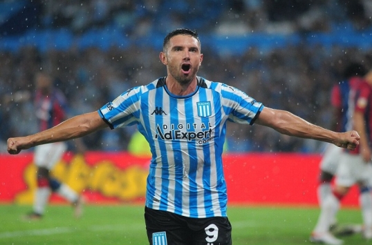 Adrián “Maravilla” Martínez: “no me llamó Milito, solo Saja”