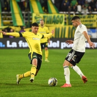 Torneo clausura de la Liga Profesional de Fútbol: Defensa venció por 1-0 a Riestra, en el cierre de la cuarta fecha