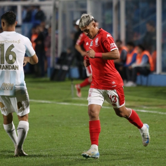 Liga Profesional de Fútbol: Atlético Tucumán venció por 4 a 2 a Huracán