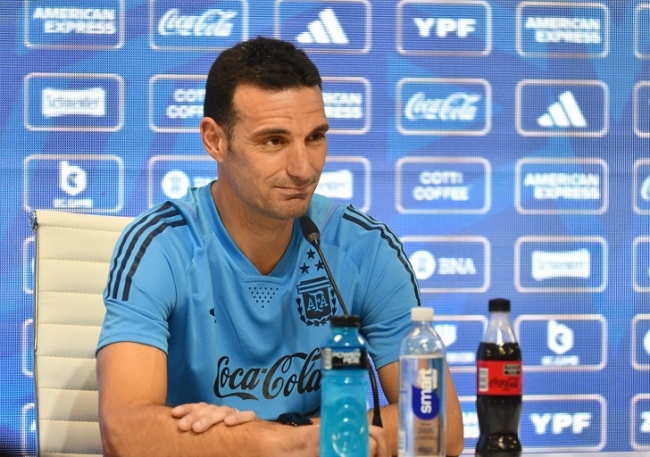 Scaloni entregó la lista de convocados para los amistosos ante Venezuela y Puerto Rico