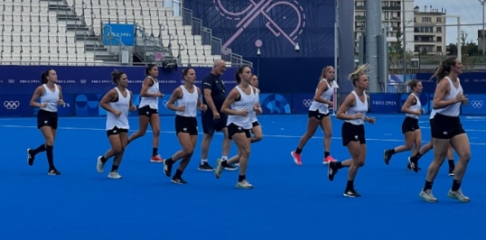 Juegos Olímpicos 2024: Este sábado juegan Las Leonas y Los Leones