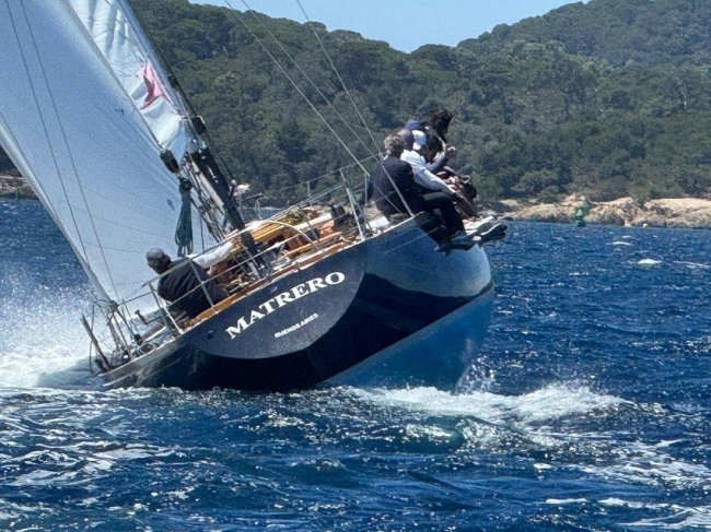 El velero argentino «Matrero» levantó un nuevo trofeo en el sur de Francia