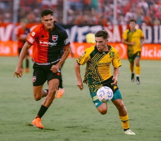 Liga Profesional de Fútbol: Newell’s Old Boys, en el debut de Navas, venció 1-0 a Aldosivi