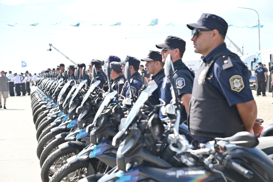 El ministro de Seguridad bonaerense, Javier Alonso, dio inicio al Operativo de Sol a sol
