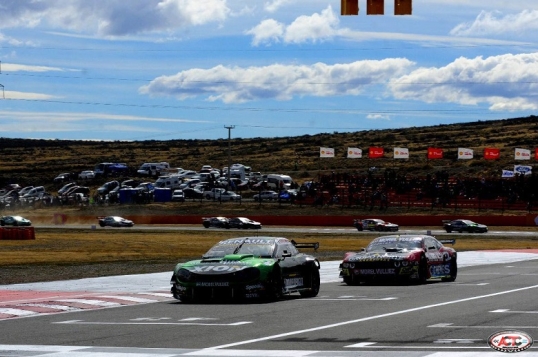 Turismo Carretera: Facundo Chapur ganó en El Calafate
