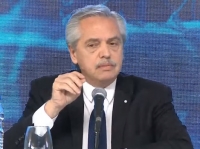 Le allanaron el departamento de Alberto Fernández, en el marco de la causa por violencia de género