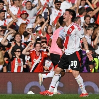 River: Franco Mastantuono convirtió un golazo de tiro libre