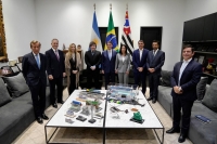 Javier Milei fue a San Pablo, a respaldar la candidatura presidencial de Flávio Bolsonaro