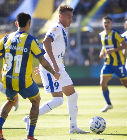 Liga Profesional de Fútbol: Rosario Central venció por 2-1 a Vélez
