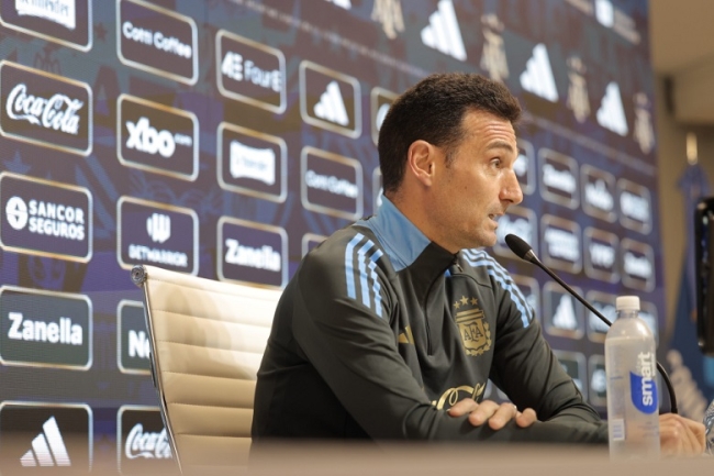 El entrenador Lionel Scaloni confirmó a Rodrigo de Paul, en el equipo titular