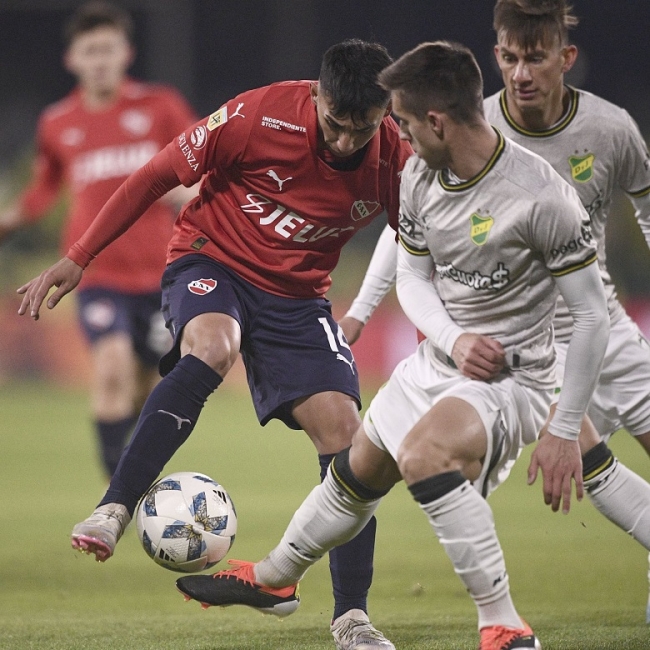 Torneo apertura de la Liga Profesional de Fútbol: Independiente recibe a Defensa y Justicia