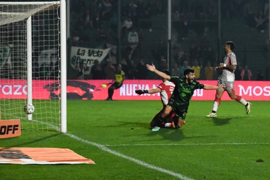 Torneo apertura de la Liga Profesional de Fútbol: Estudiantes enfrenta a Sarmiento