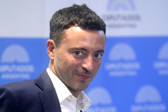 Rodrigo de Loredo: La UCR aprobará el proyecto ley Bases y paquete fiscal, ratificando gran parte de la redacción original