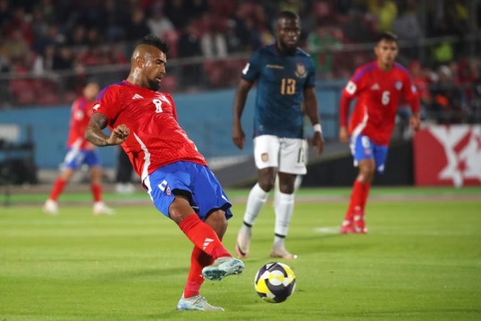Eliminatorias sudamericanas Mundial 2026: Chile empató 0-0 con Ecuador y está casi afuera