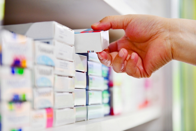 La compra de medicamentos mostró una fuerte caída interanual