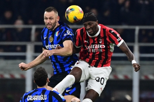 Copa de Italia: Inter juega ante Milan por la ida de las semifinales