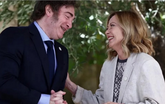 Cumbre G7: Javier Milei participa de la reunión y tiene previsto entrevistarse con algunos presidentes