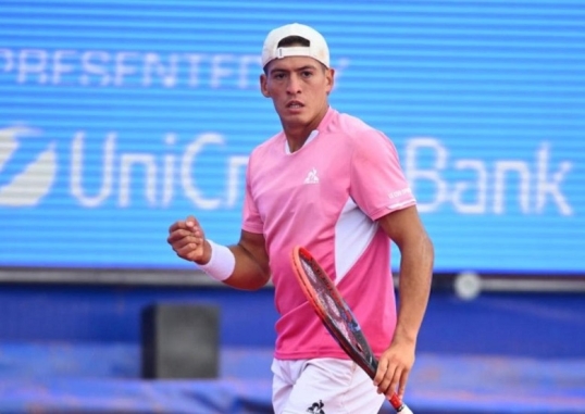 ATP 500 de Barcelona: Sebastián Báez eliminó al bosnio Damir Dzumhur