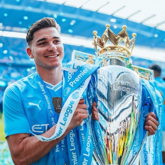 Julián Álvarez jugará en el Atlético Madrid de España